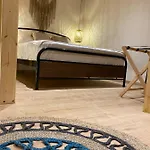 Kyrangelo Traditional House With Outdoor Jacuzzi *