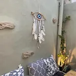 Kyrangelo Traditional House With Outdoor Jacuzzi