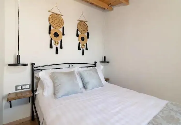 Kyrangelo Traditional House With Outdoor Jacuzzi Apartment *