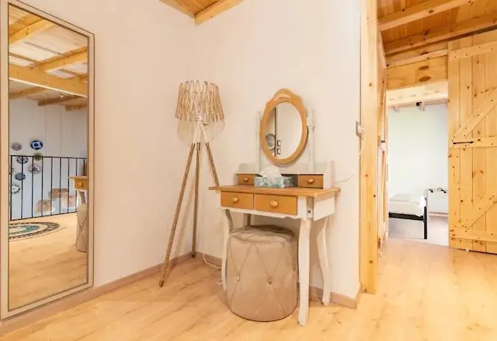 Appartement Kyrangelo Traditional House With Outdoor Jacuzzi