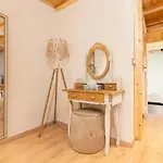 アパート Kyrangelo Traditional House With Outdoor Jacuzzi