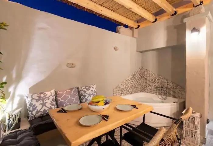 شقة Kyrangelo Traditional House With Outdoor Jacuzzi